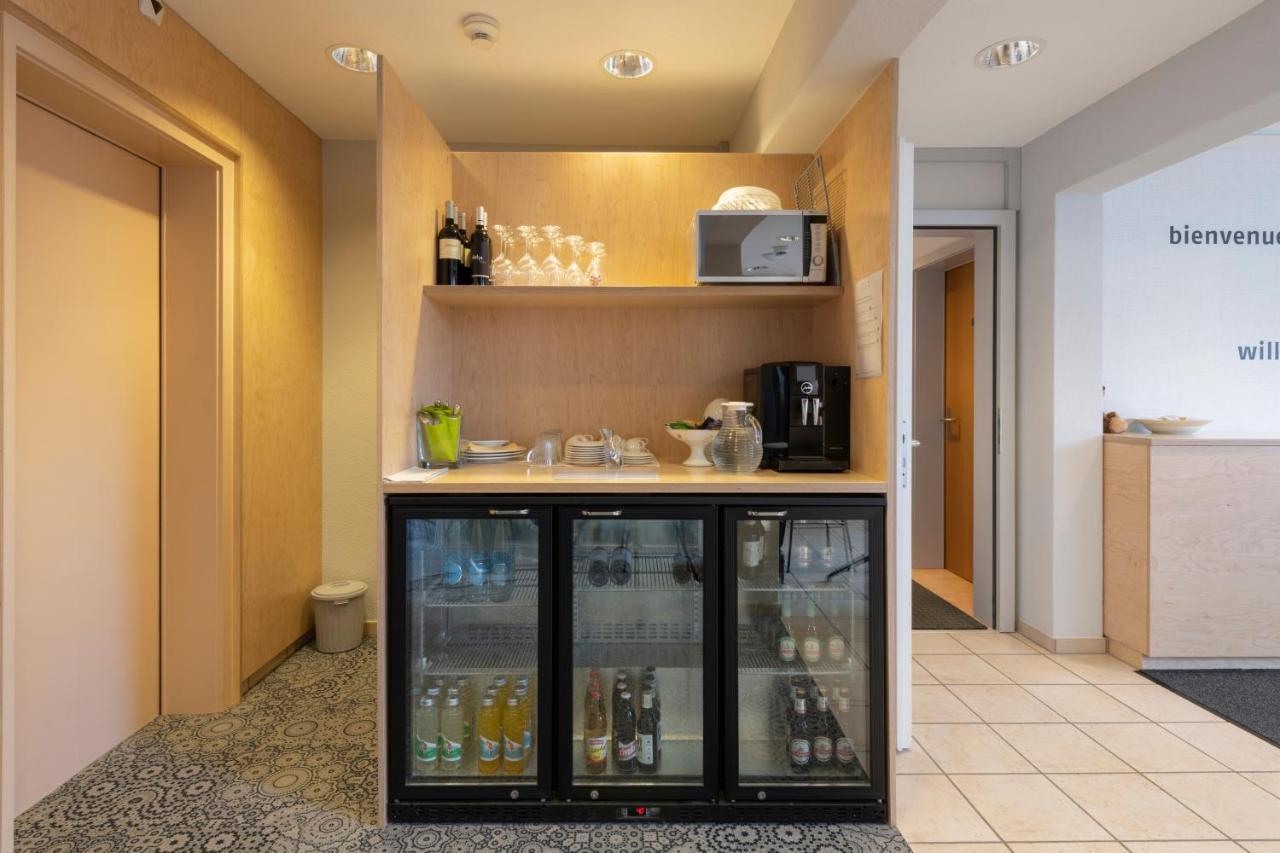 Baeren Self Check-In Hotel Solothurn Bagian luar foto
