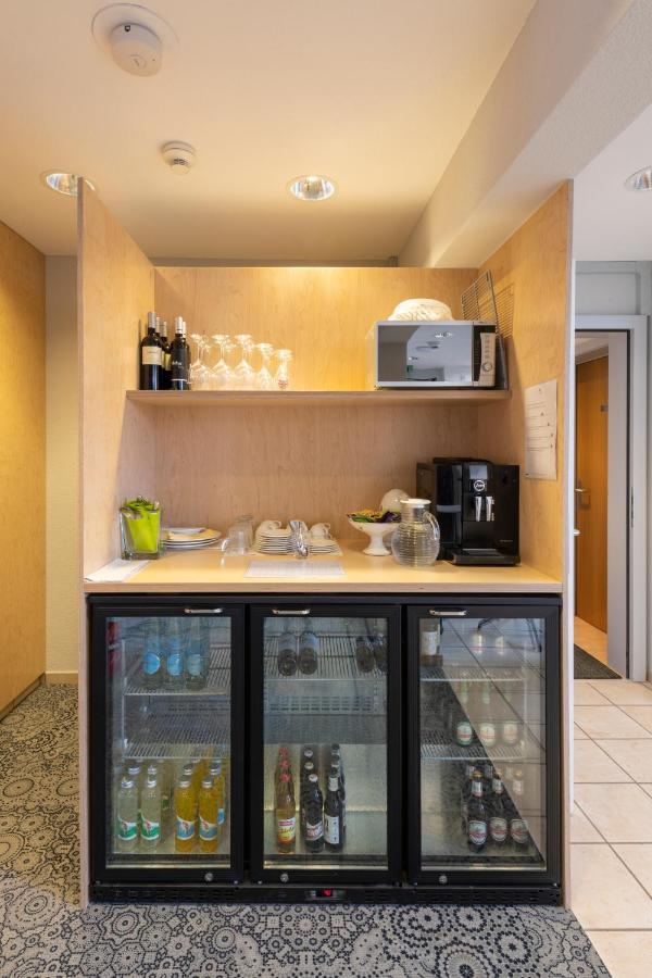 Baeren Self Check-In Hotel Solothurn Bagian luar foto