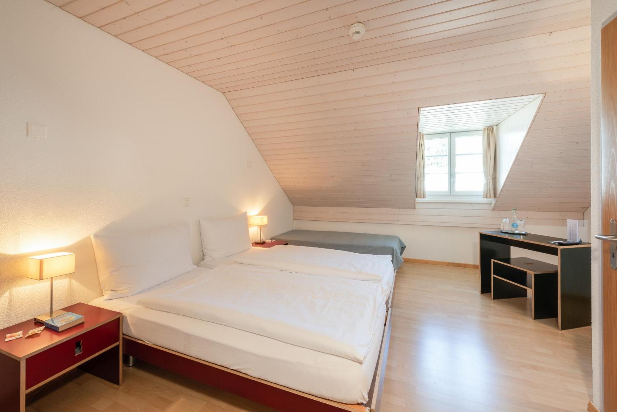Baeren Self Check-In Hotel Solothurn Ruang foto