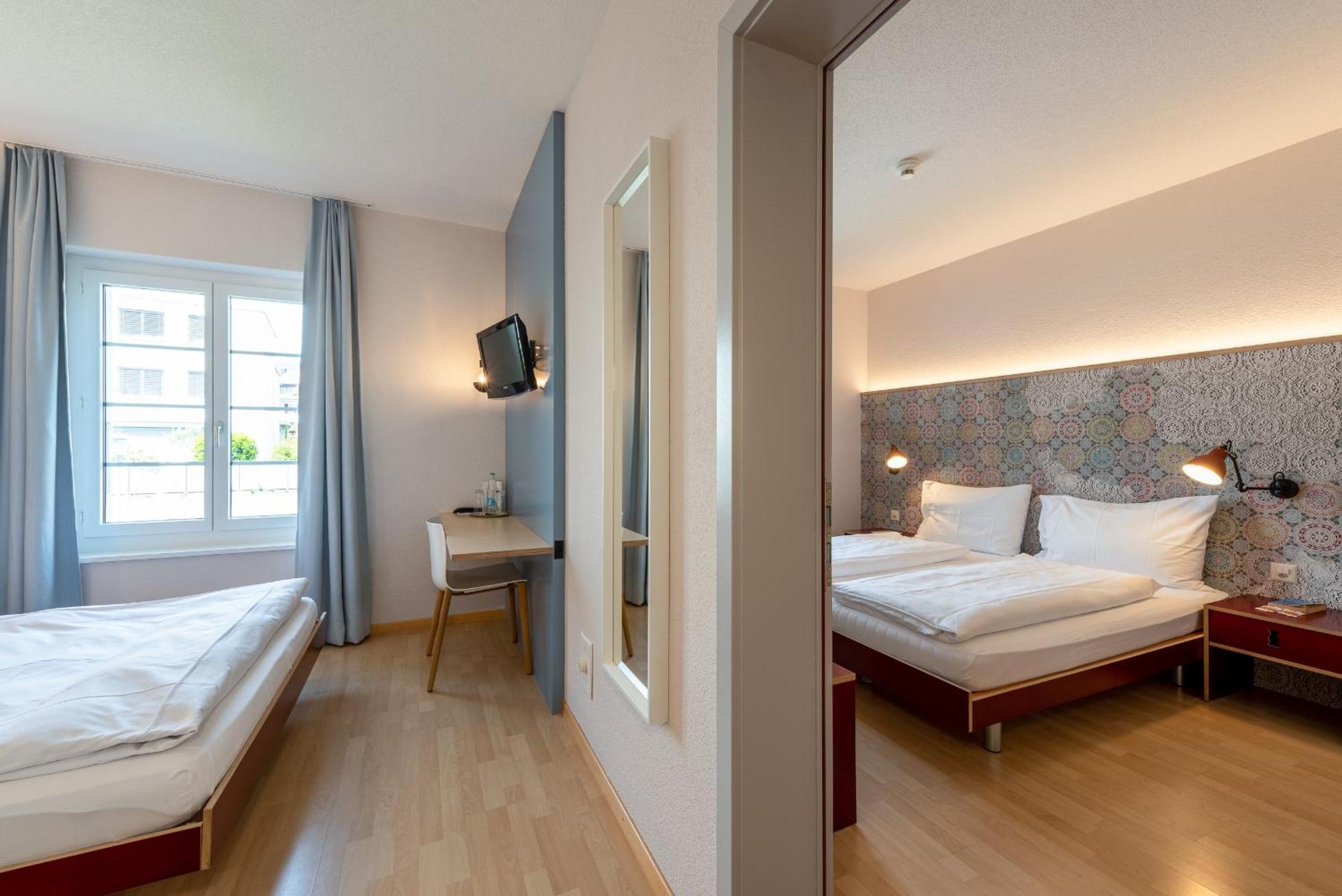 Baeren Self Check-In Hotel Solothurn Ruang foto