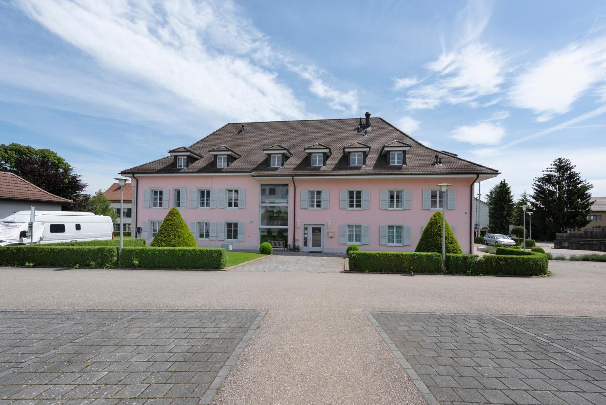 Baeren Self Check-In Hotel Solothurn Bagian luar foto