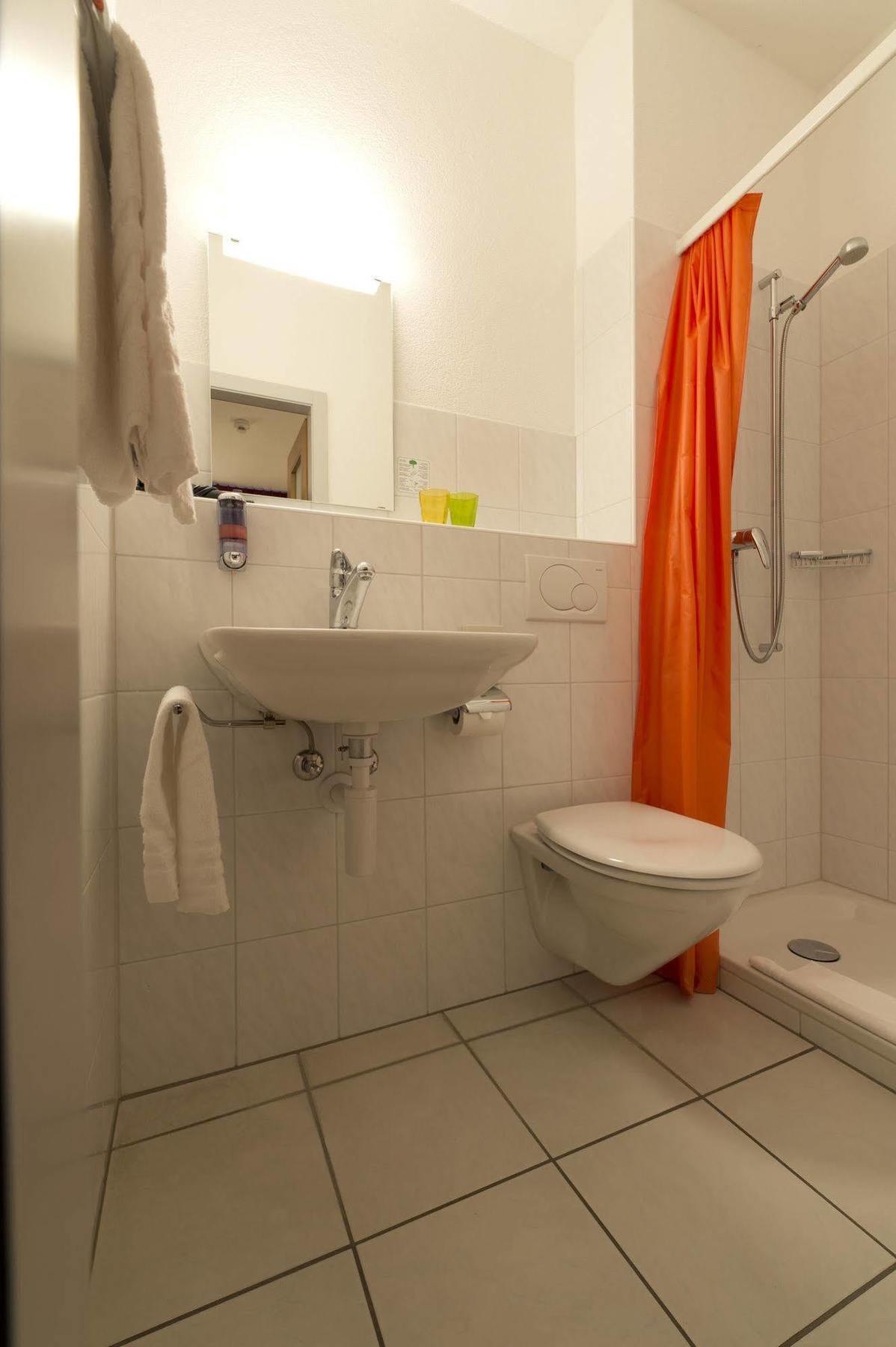 Baeren Self Check-In Hotel Solothurn Bagian luar foto