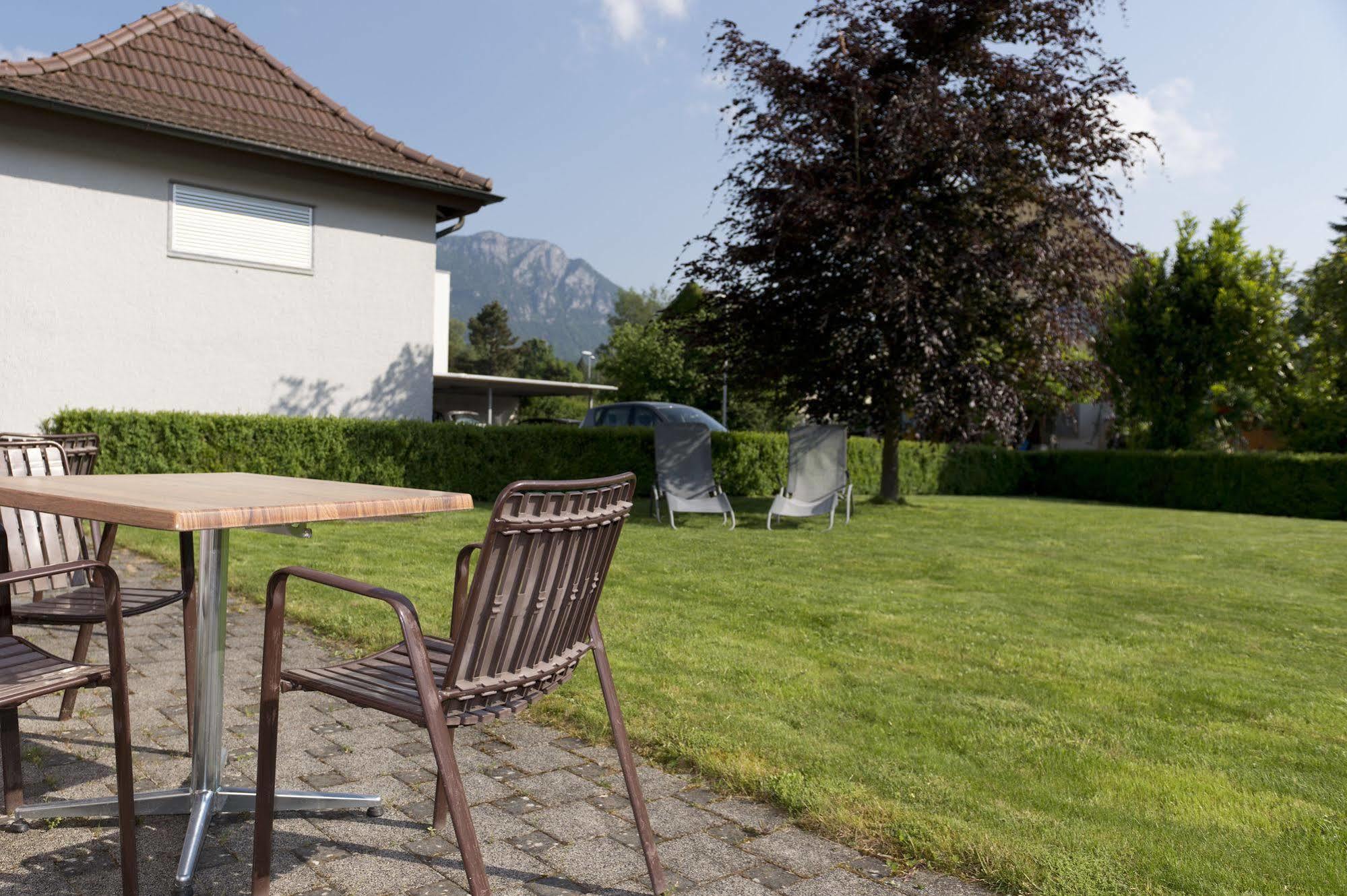 Baeren Self Check-In Hotel Solothurn Bagian luar foto